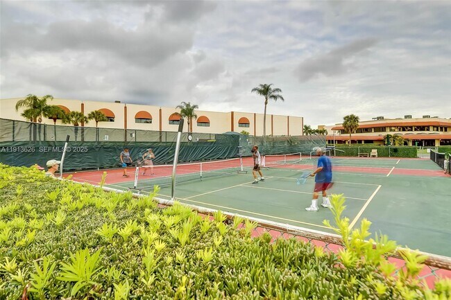 Building Photo - 8900 Washington St