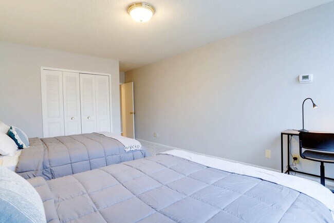 Building Photo - 2111 Richmond Hwy