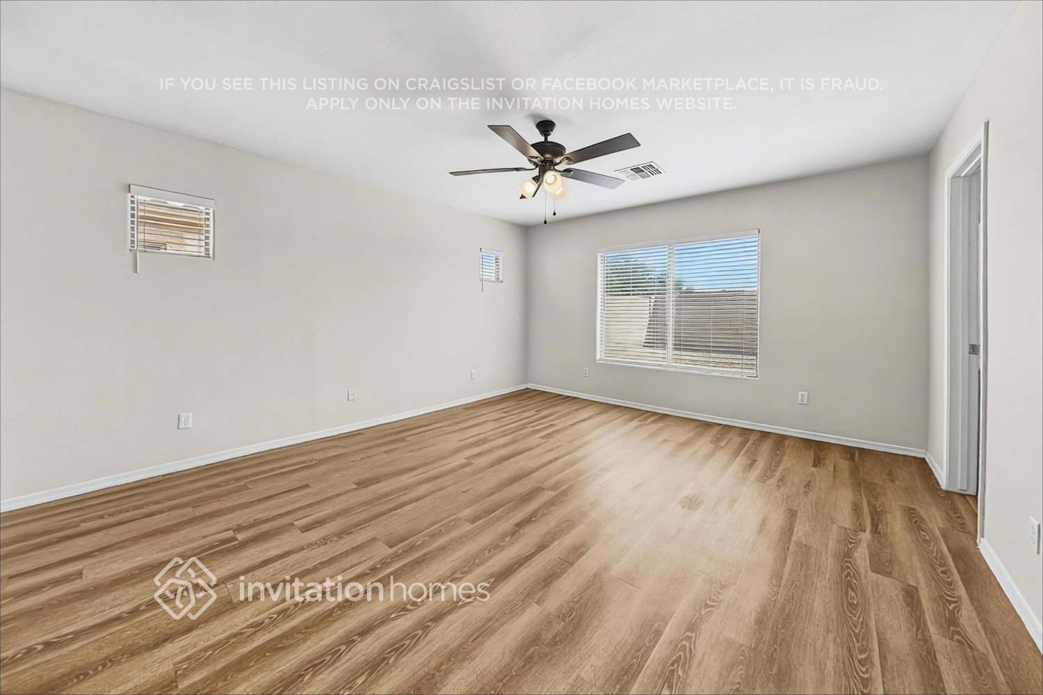 Building Photo - 43893 W Cowpath Rd