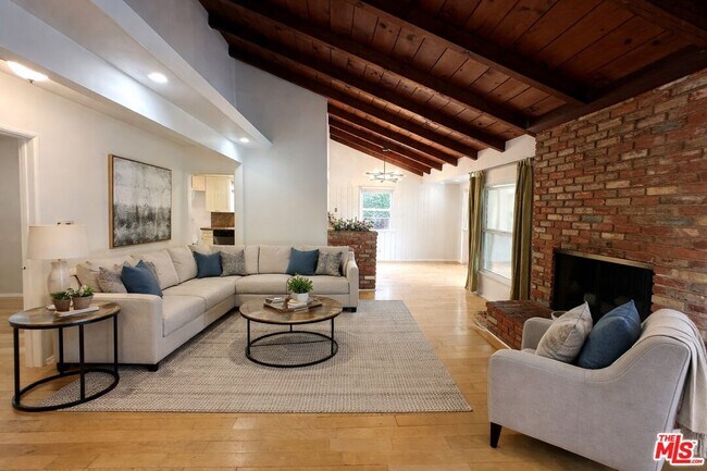 Building Photo - 3406 Wade St