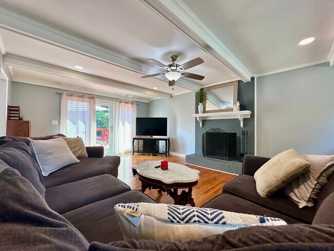 Building Photo - Ready August 1st! A First-Time Rental on a...
