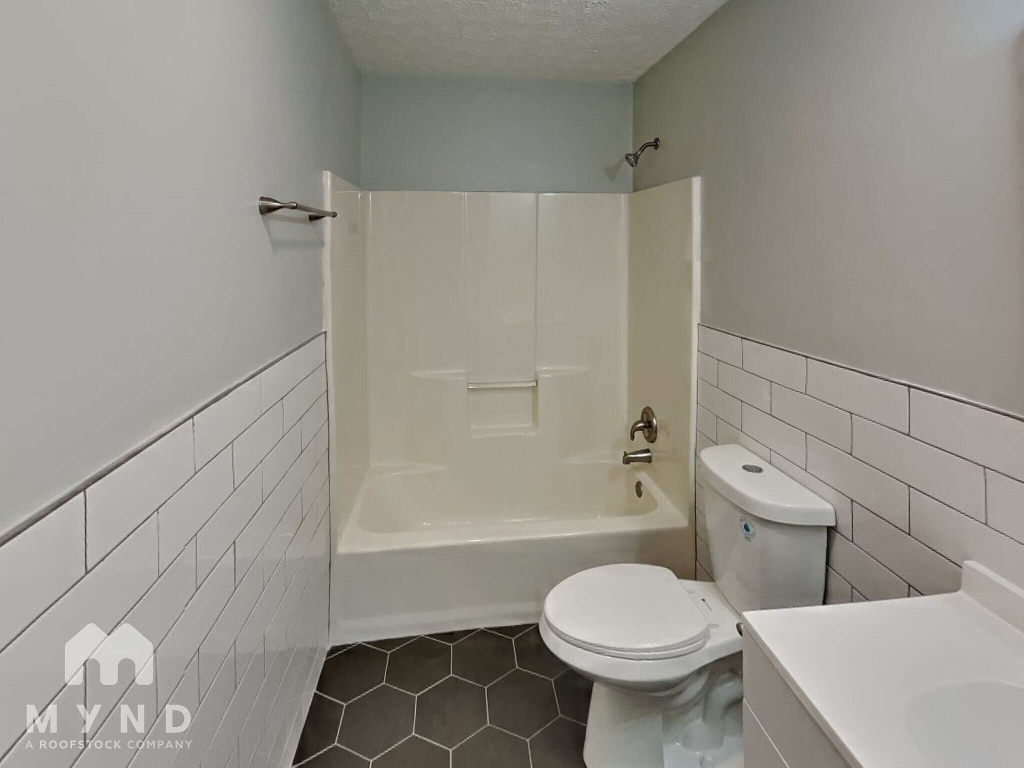 Building Photo - 4910 Lailwood Cir