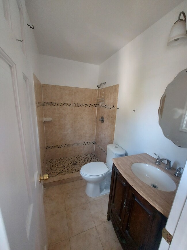 Building Photo - 5280 W Boniwood Turn