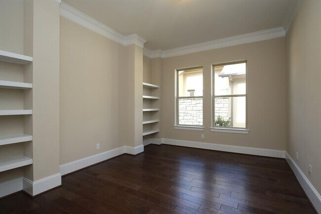 Building Photo - 27018 Cheyenne Crest Ln