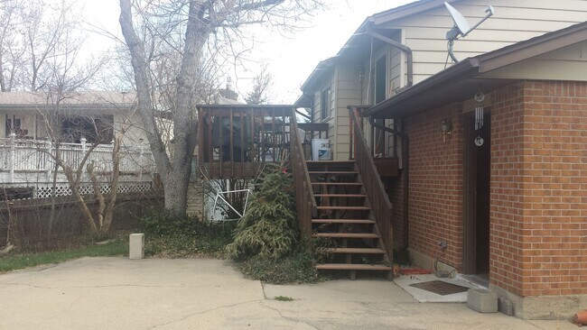 Building Photo - Spacious 4B/2B Home in Boulder, CO! Availa...