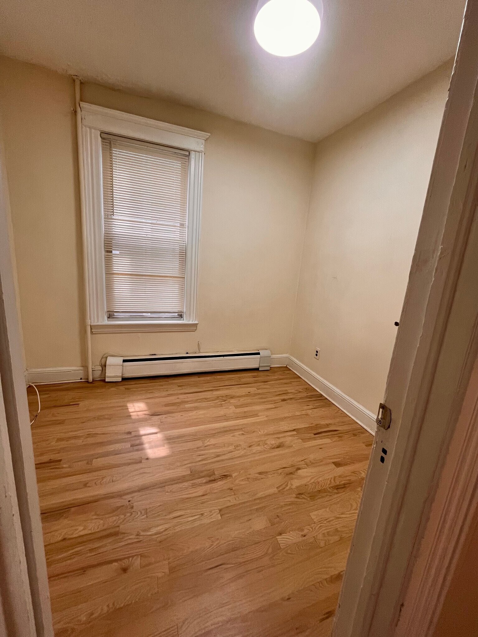 Building Photo - 433 74th St