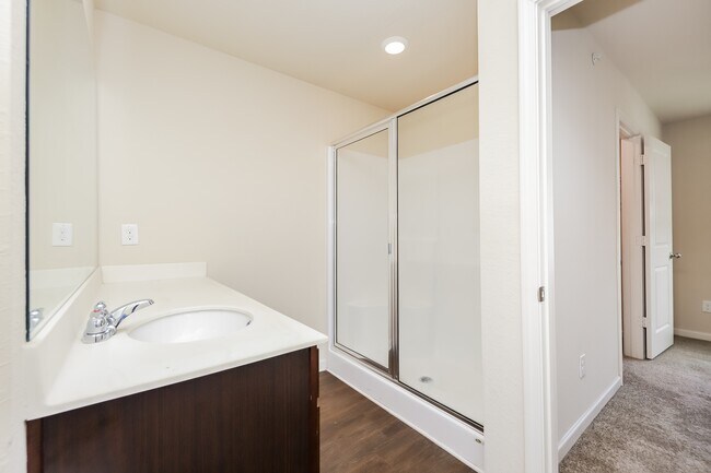 Building Photo - 414 Highwood Ln