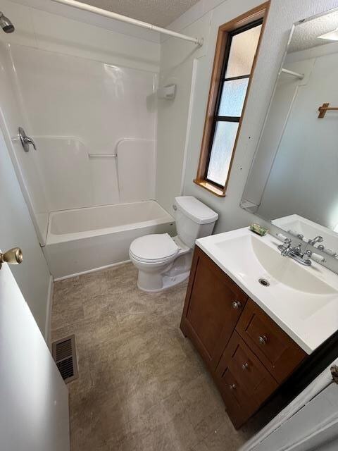 Building Photo - 2144 Plantation Forest Dr