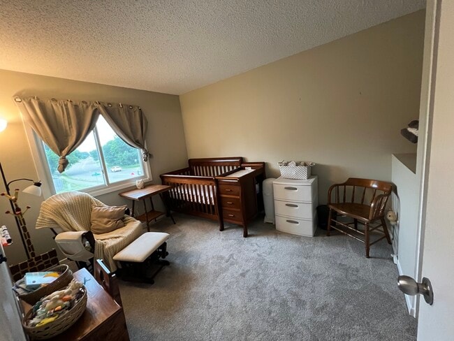 Building Photo - 2497 Copper Cliff Trail