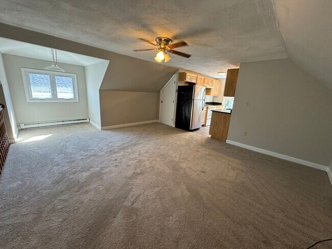 Building Photo - 61 Waverley Rd