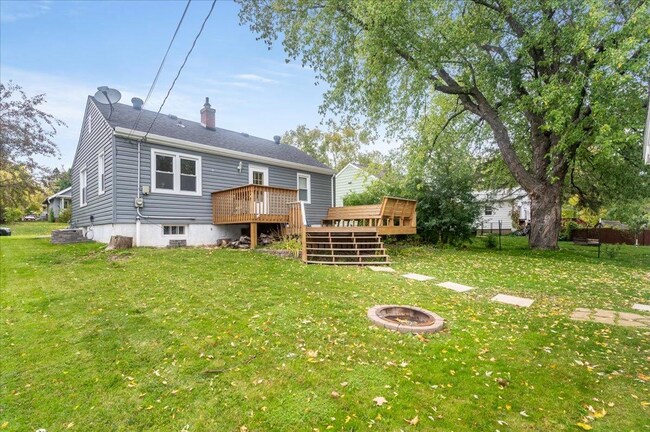 Building Photo - 5710 Wyoming St