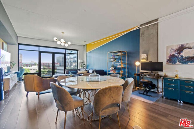 Building Photo - 1111 S Grand Ave