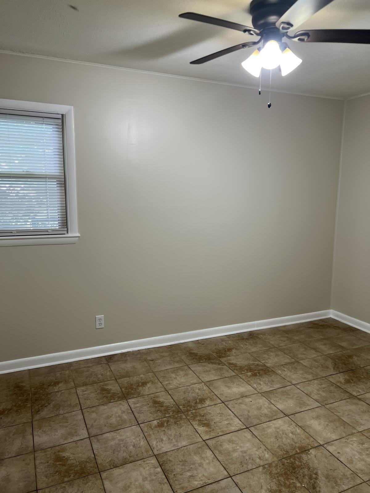 Building Photo - 13915 Petwood Blvd