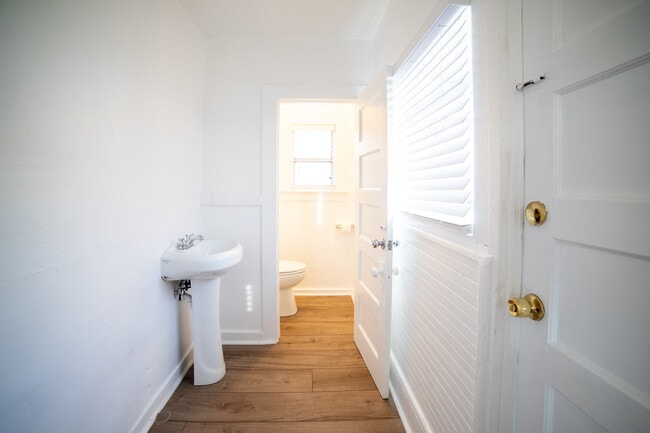 Building Photo - 1620 Kearney St