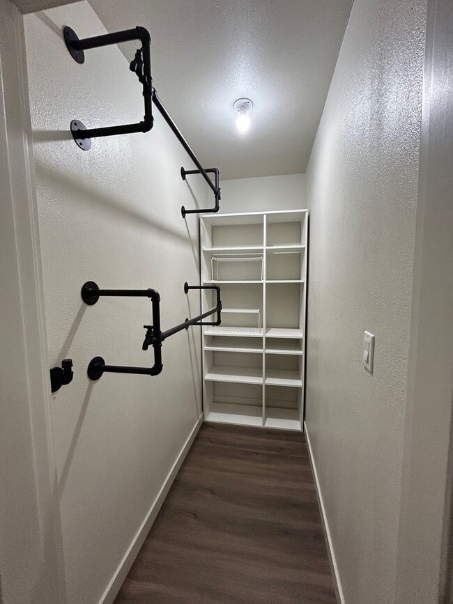 Building Photo - Gorgeous, Newer Construction Studio in Highly Desired University Park Neighborhood