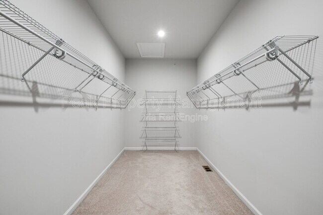 Building Photo - 8010 Wistar Glen Dr