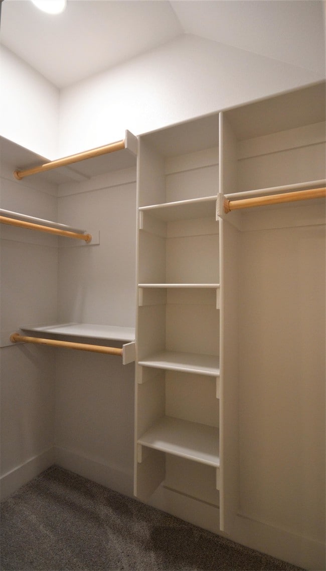 Building Photo - 2019 S Florida Way