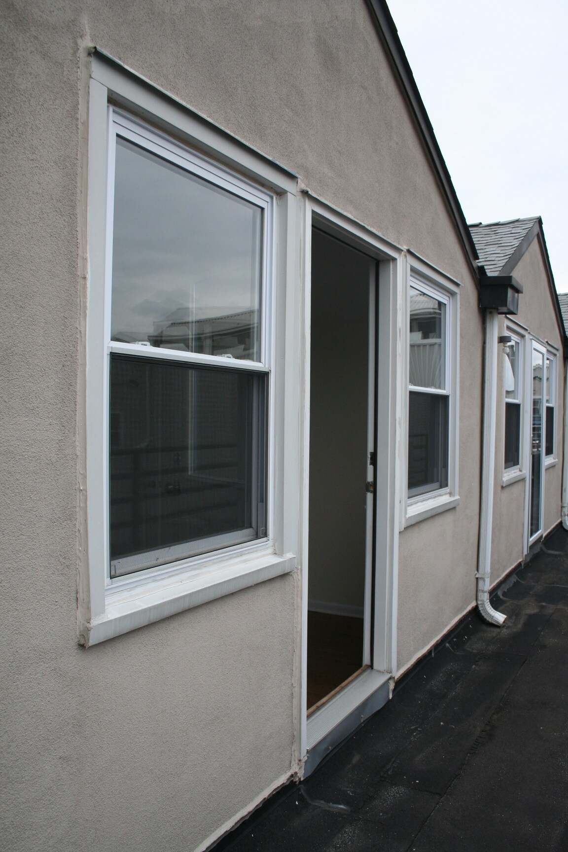 Building Photo - 158 Wayne St