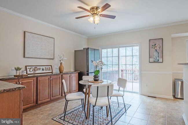 Building Photo - 4592 Barringer Pl
