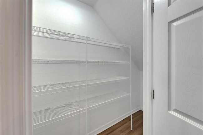 Building Photo - 8818 Red Beechwood Ct