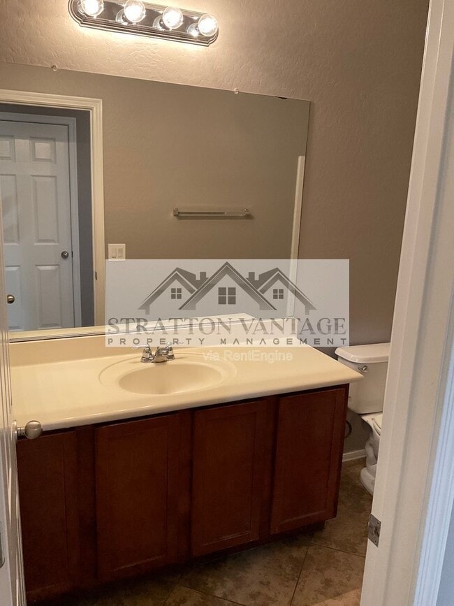 Building Photo - 5437 W Maldonado Rd