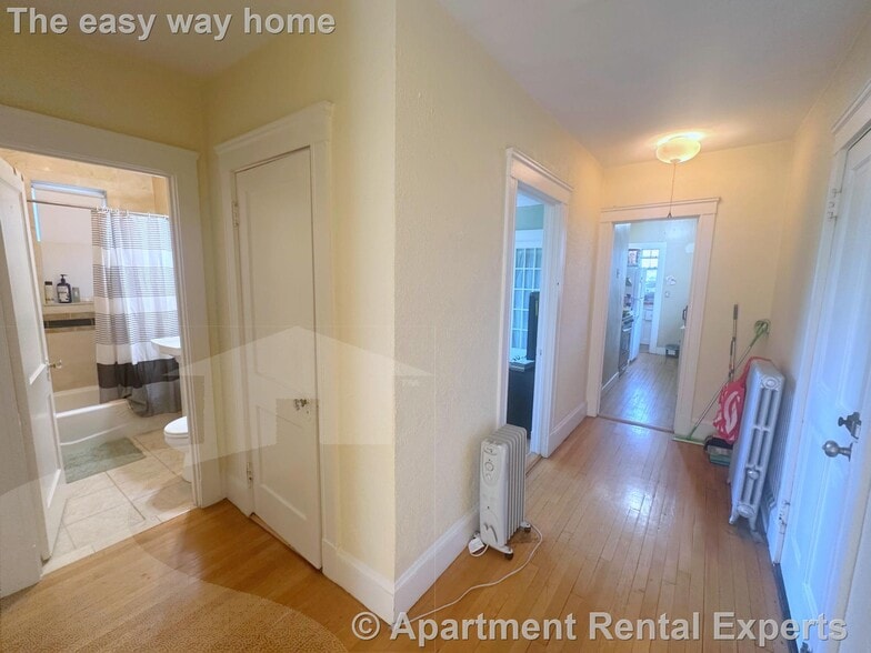 Building Photo - 172 Norfolk St