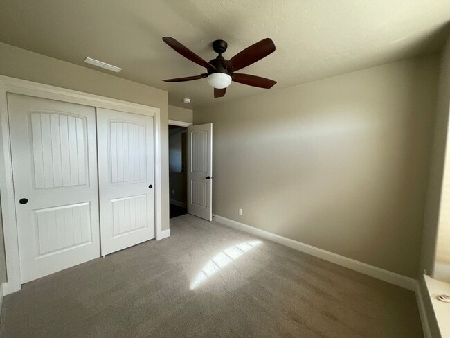 Building Photo - Beautiful 2 bed, 2 bath home with office/3rd bedroom in Eagle just off State and Linder in the Pr...