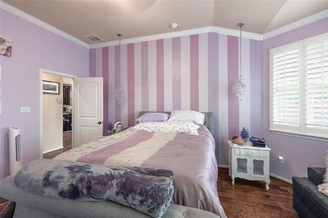 Building Photo - 133 Camden Cove