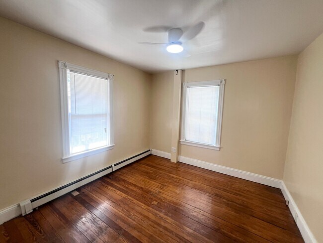 Building Photo - 85 Vinton St