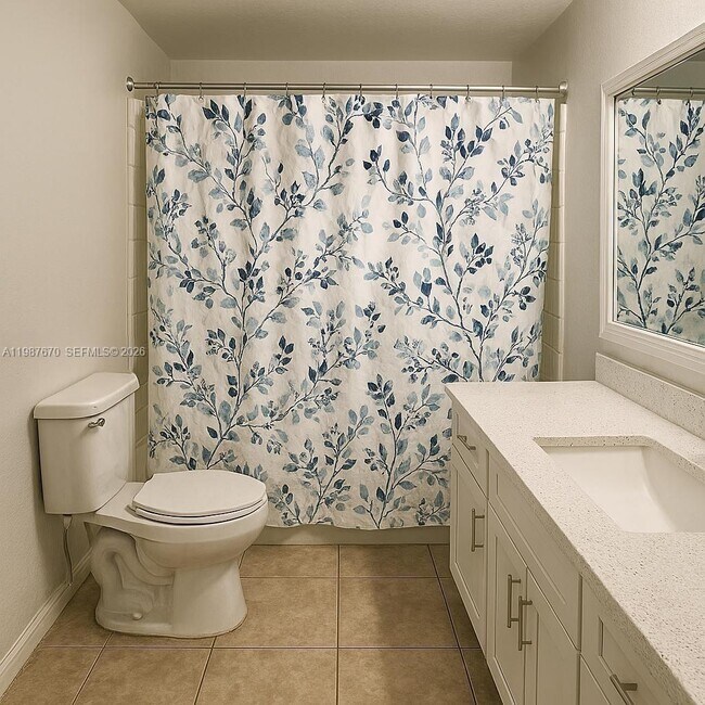 Building Photo - 9715 Fontainebleau Blvd