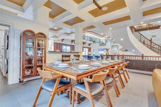 Building Photo - 1317 Middle River Dr