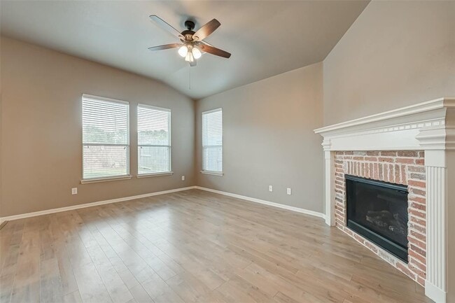 Building Photo - 2439 Marquette Trail