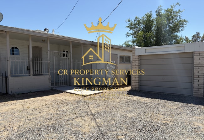 Building Photo - 3 Bedroom, 2 Bath Home – Vintage Charm at Its Best!