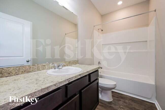 Building Photo - 837 Orchid Grove Blvd