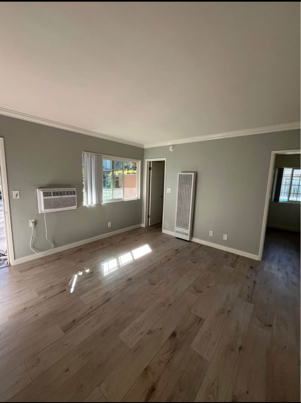 Building Photo - 20033 Saticoy St