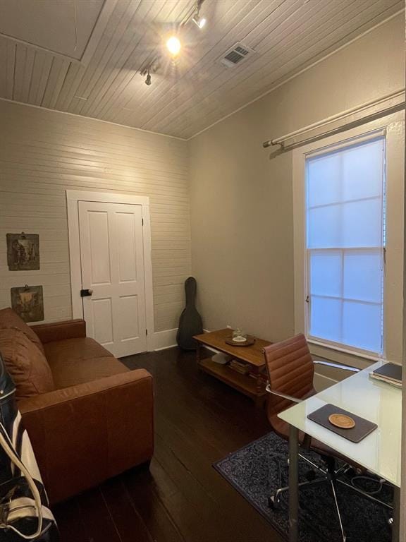 Building Photo - 2011 Decatur St