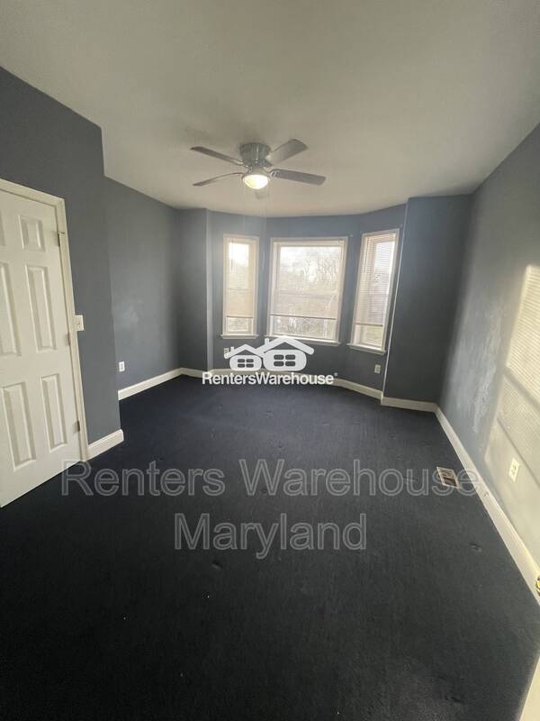 Building Photo - 1427 Poplar Grove St