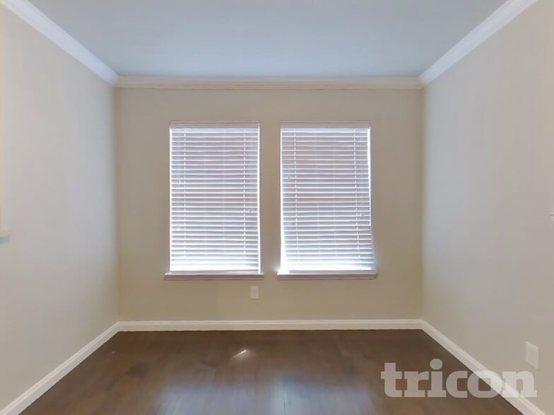 Building Photo - 12632 Shady Cedar Dr