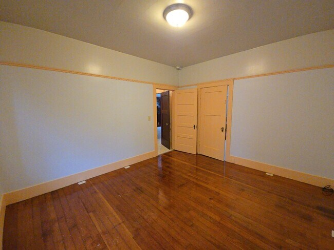 Building Photo - 2314 Union St