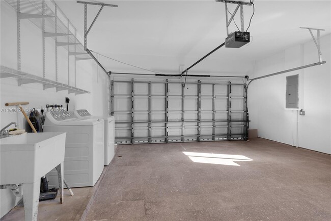 Building Photo - 8464 SW 138th St