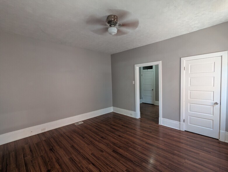 Building Photo - 3550 Magnolia Ave