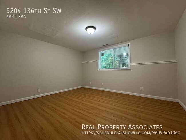 Building Photo - 5204 136th St SW
