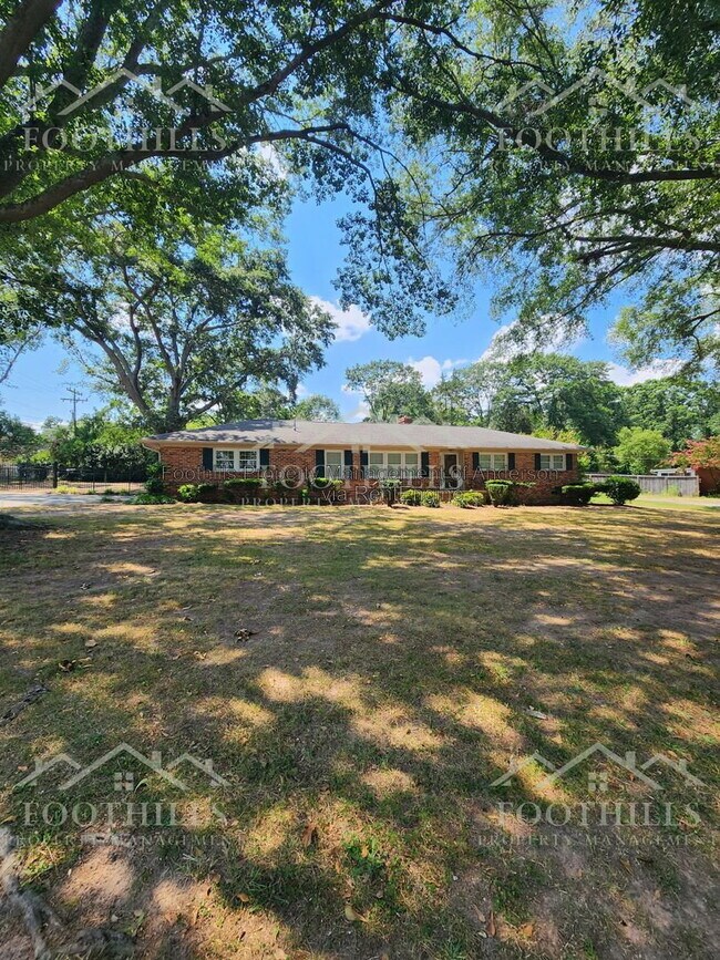 Building Photo - 510 Drayton Cir