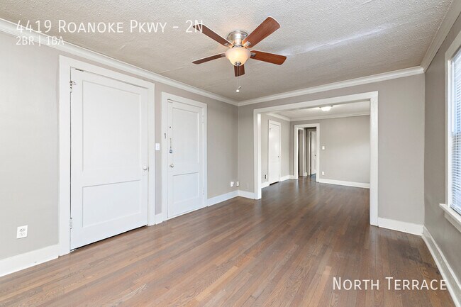 Building Photo - 4419 Roanoke Pkwy