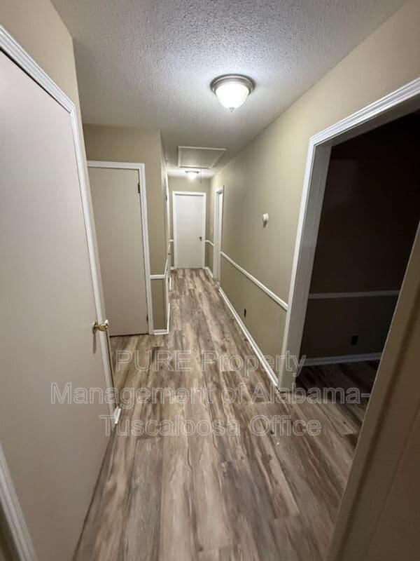 Building Photo - 3001 Green Grove Cir NE