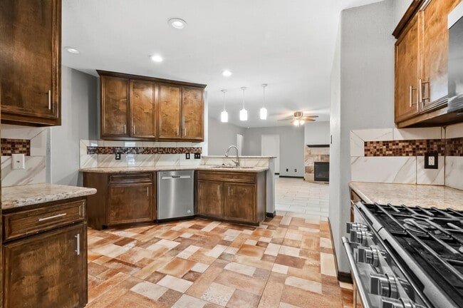 Building Photo - 11742 Green Coral Drive