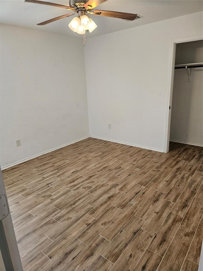 Building Photo - 3503 Batson Dr