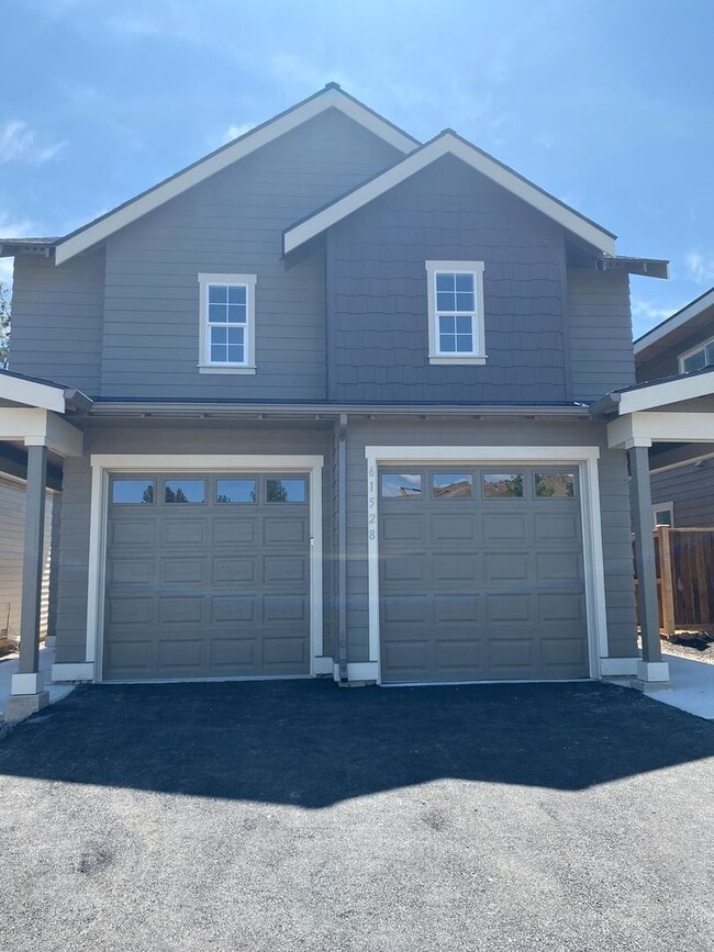 Building Photo - 61534 SE Lucia St