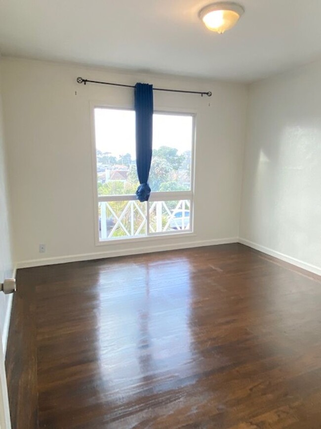 Building Photo - 3Bed/2Ba Single Family Home in Daly City -...