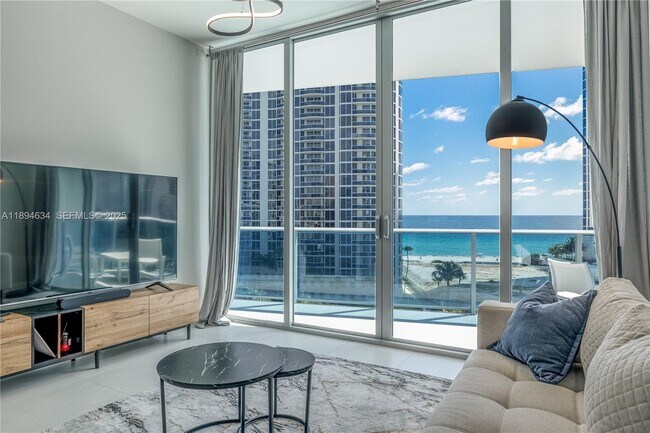 Building Photo - 17550 Collins Ave